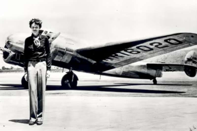 amelia earhart 2