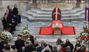 camera ardente di vittorio emanuele di savoia reggia di venaria 7