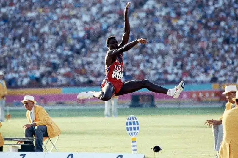 CARL LEWIS 45