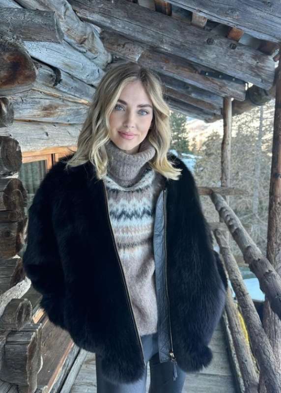 chiara ferragni all hotellerie de mascognaz 1