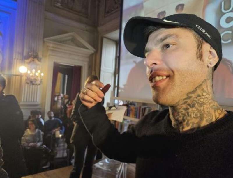 fedez al circolo dei lettori di torino