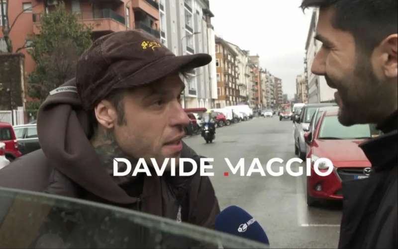 FEDEZ INTERVISTATO DA MICHEL DESSI PER POMERIGGIO CINQUE