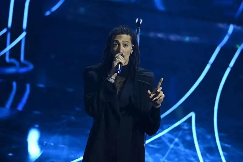 ghali   quarta serata sanremo 2024