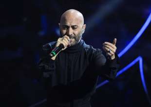 giuliano sangiorgi negramaro prima serata sanremo 2024