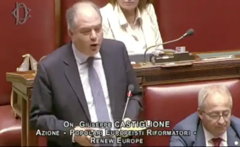 Il deputato di Azione Giuseppe Castiglione