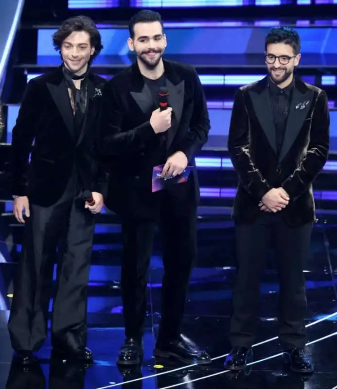 il volo in emporio armani