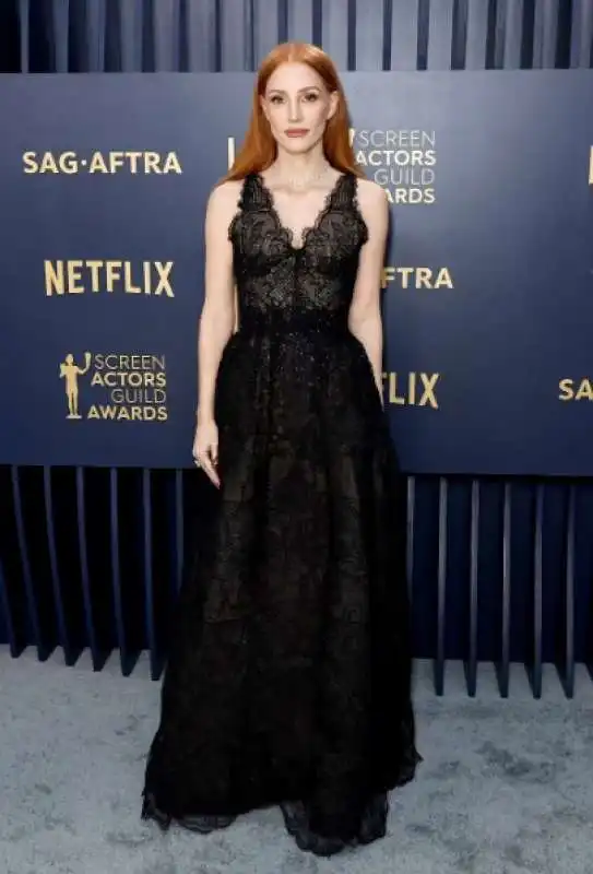 jessica chastain sag awards 2024   