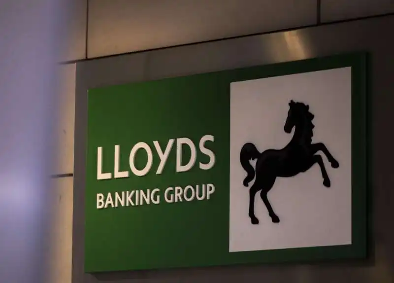 lloyds bank  1