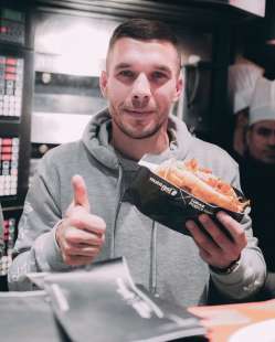 lukas podolski kebab 1