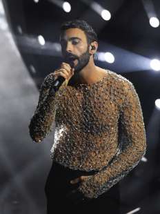 marco mengoni. prima serata sanremo 2024