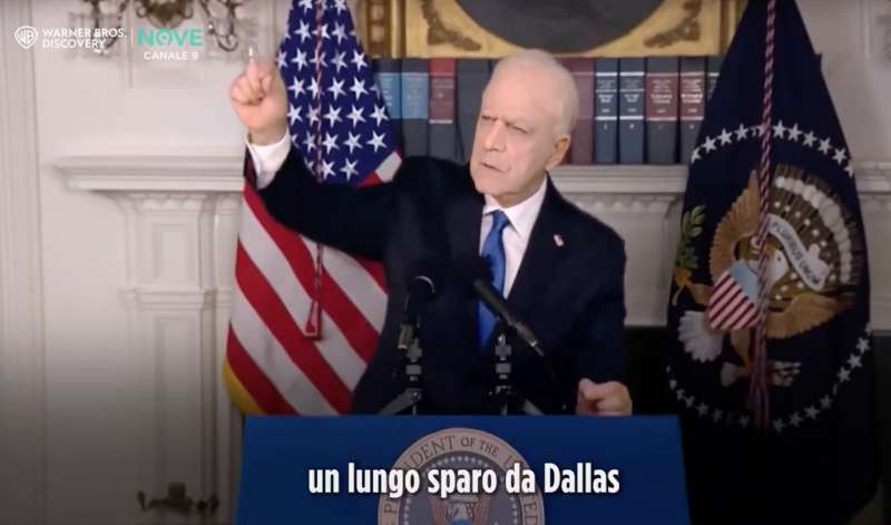 maurizio crozza imita joe biden 6