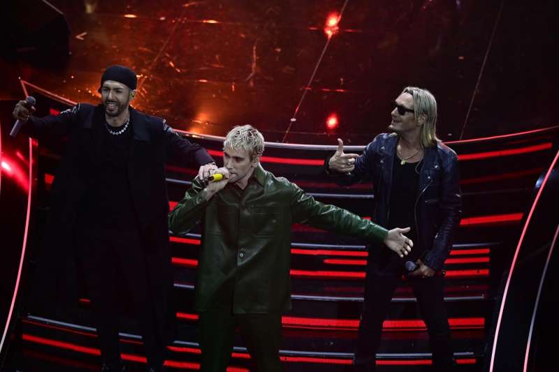 mr rain con i gemelli diversi quarta serata sanremo 2024