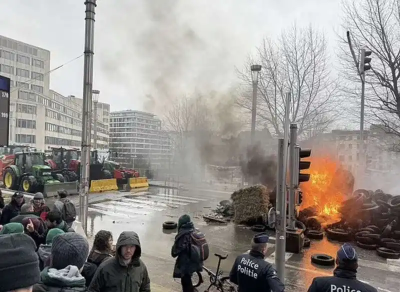 protesta degli agricoltori a bruxelles   10