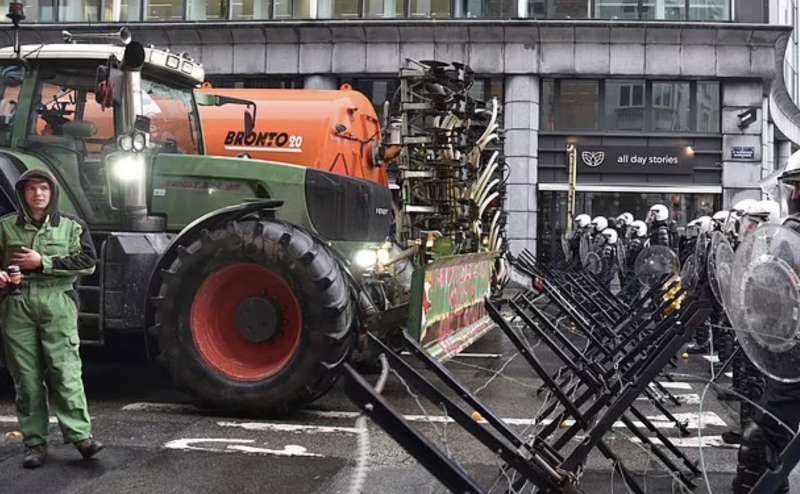 protesta degli agricoltori a bruxelles 15