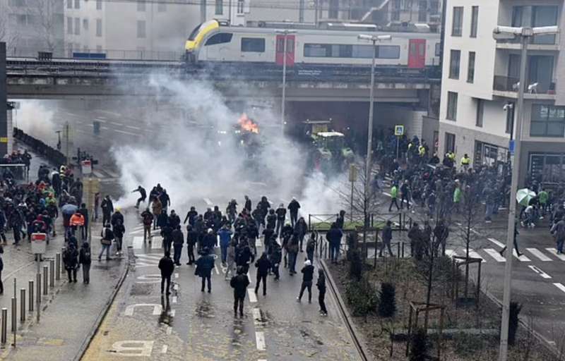 protesta degli agricoltori a bruxelles 18