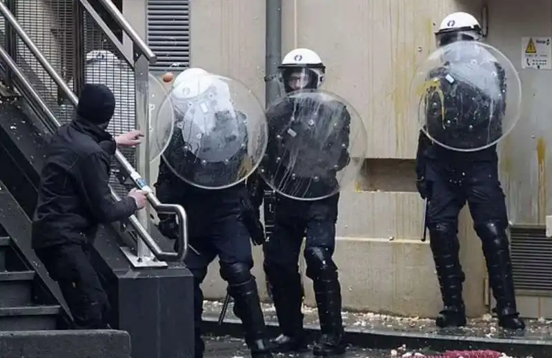 protesta degli agricoltori a bruxelles   2