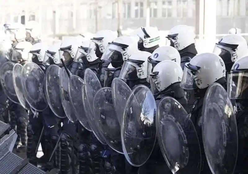 protesta degli agricoltori a bruxelles   21