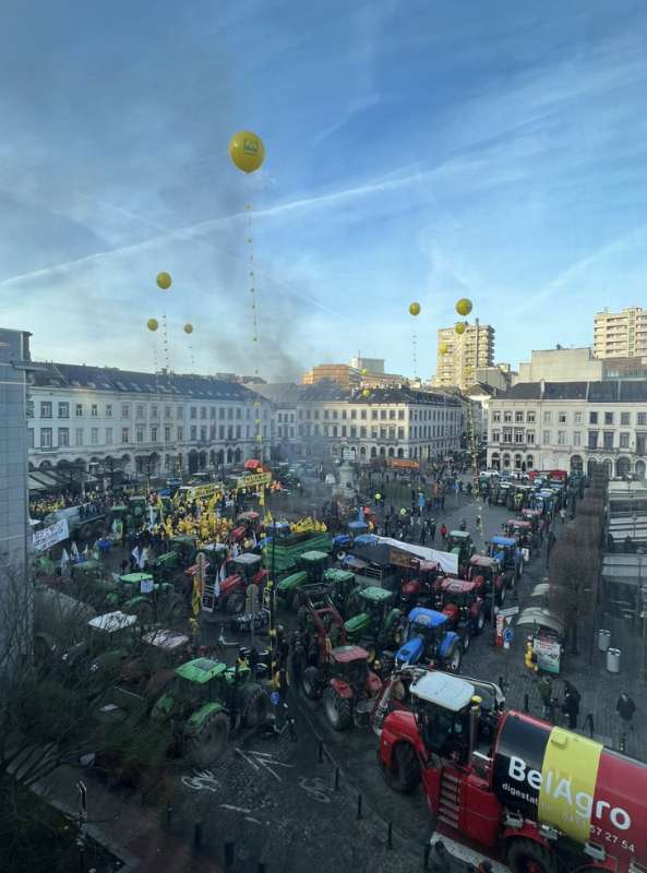 protesta degli agricoltori a bruxelles 5