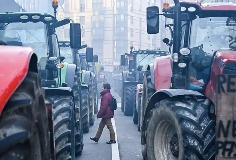 protesta degli agricoltori a bruxelles   5