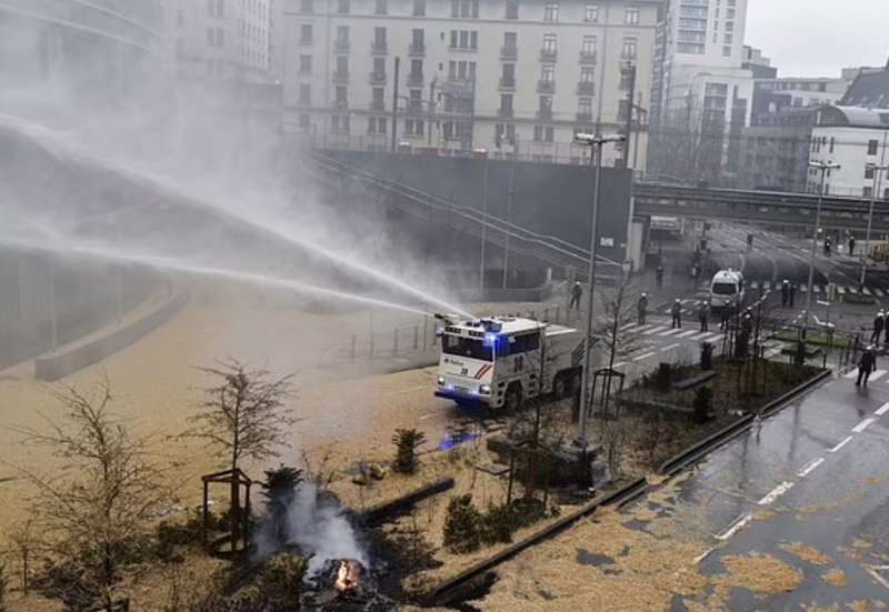 protesta degli agricoltori a bruxelles 7