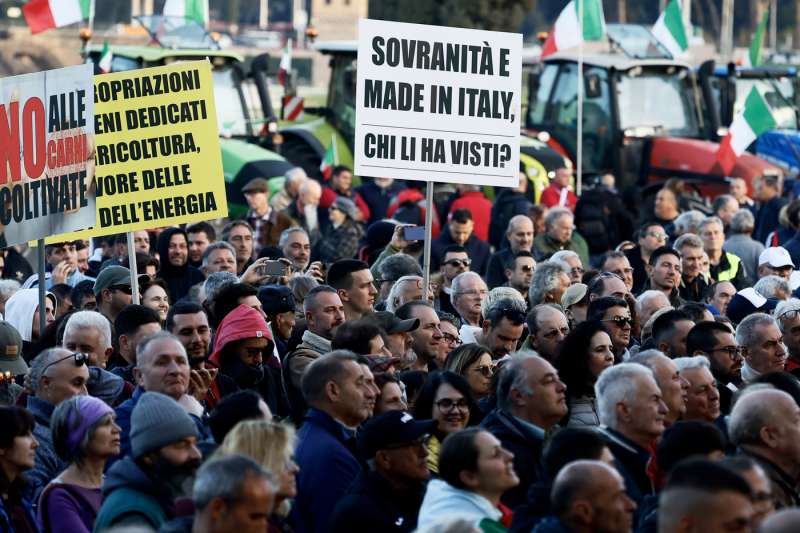 protesta dei trattori al circo massimo 11