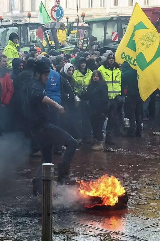 proteste degli agricoltori a bruxelles   11