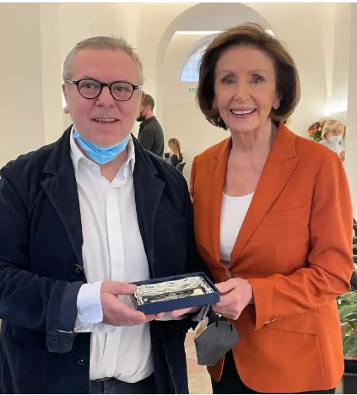 roberto d antonio nancy pelosi