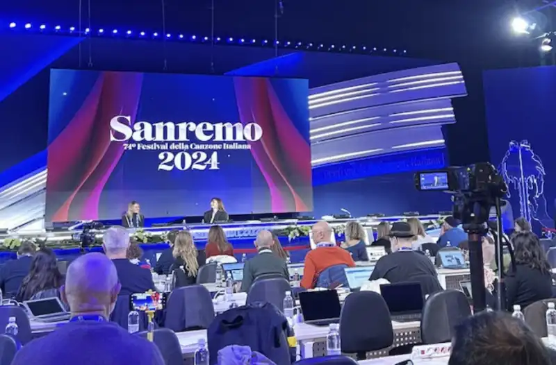 sala stampa sanremo 1