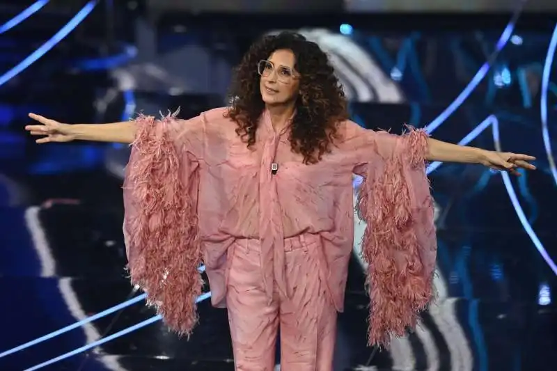 teresa mannino terza serata sanremo 2024   