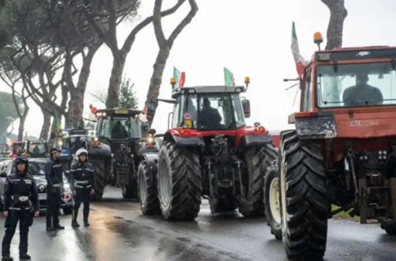 trattori marciano su roma   1