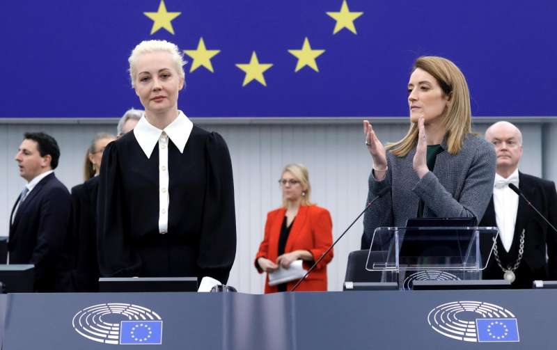 yulia navalnaya roberta metsola parlamento europeo 1