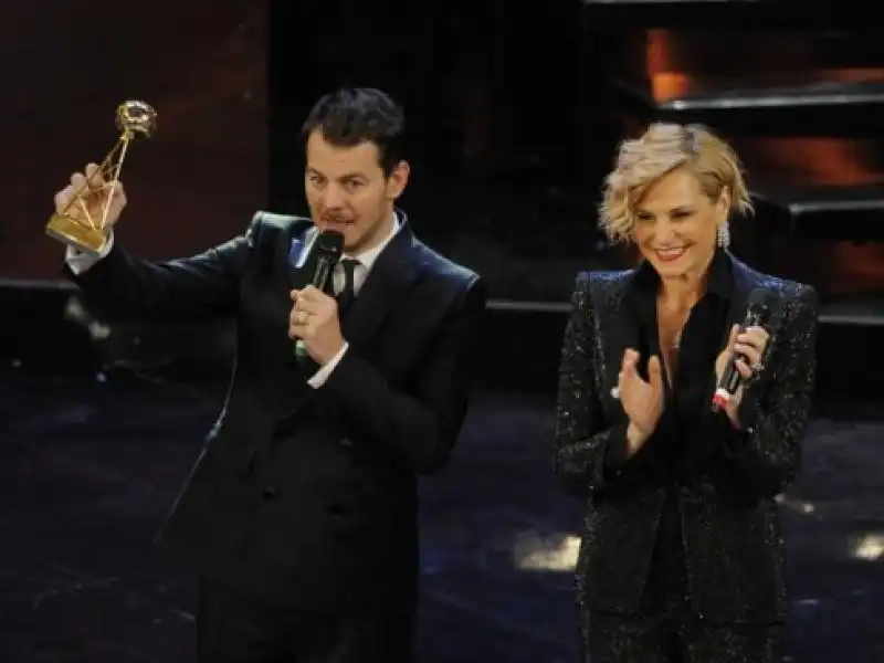 alessandro cattelan e simona ventura al premio tv