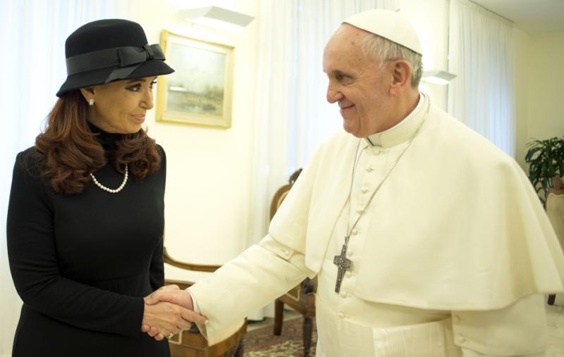 CRISTINA FERNANDEZ DE KIRCHNER E PAPA FRANCESCO BERGOGLIO