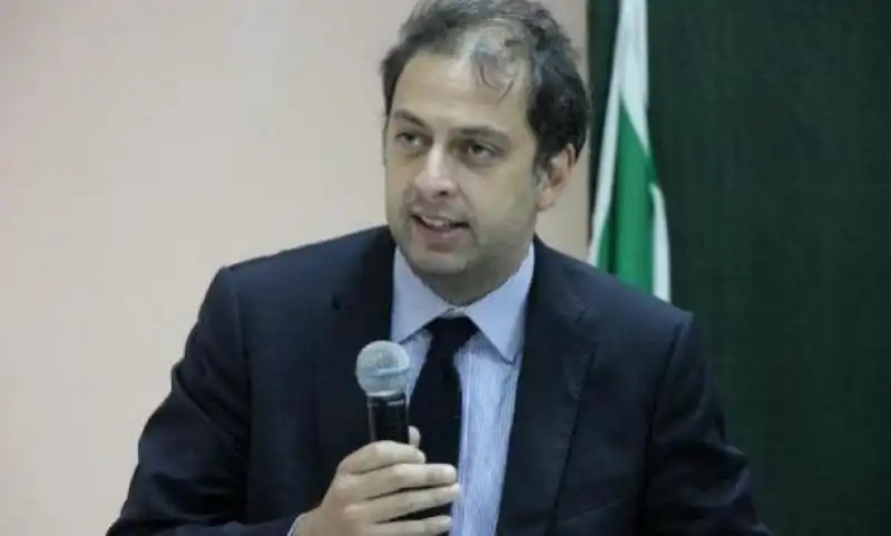  Dario Ginefra