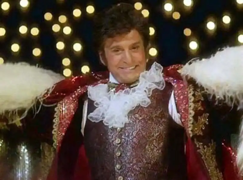 Michael Douglas in Behind the Candelabra di soderbergh jpeg