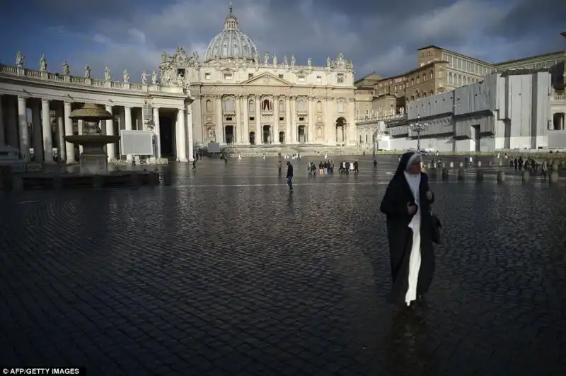 PIAZZA SAN PIETRO 