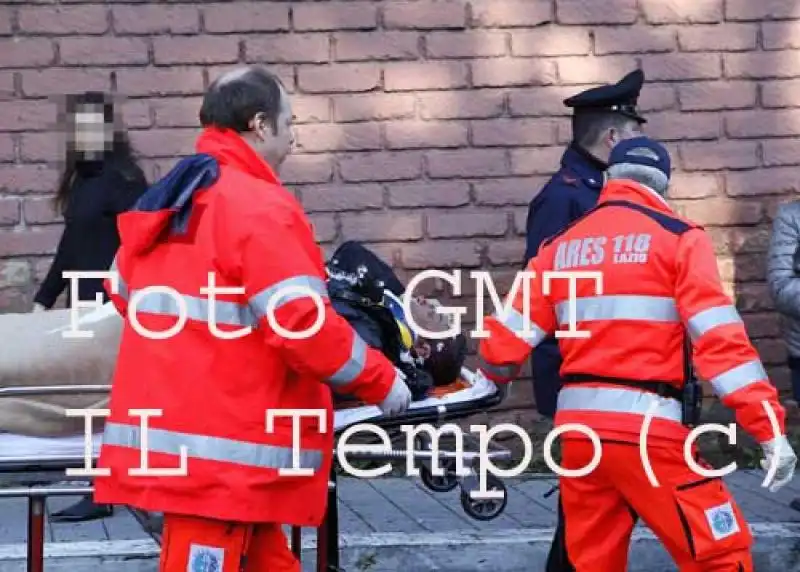 FIORELLO DOPO L INCIDENTE FOTO GMT IL TEMPO 