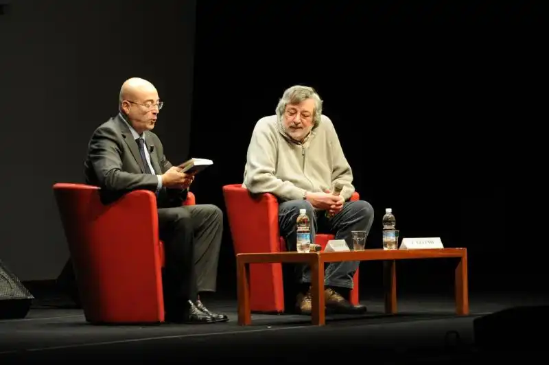 Aldo Cazzullo e Francesco Guccini 