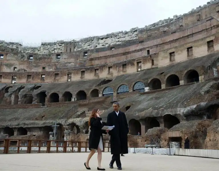 BARACK OBAMA IN VISITA AL COLOSSEO FOTO LAPRESSE 