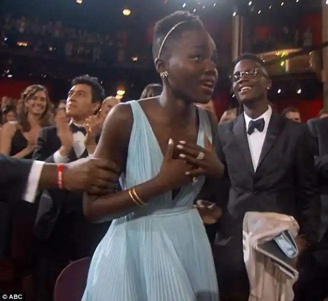 lupita nyong o vince l oscar 