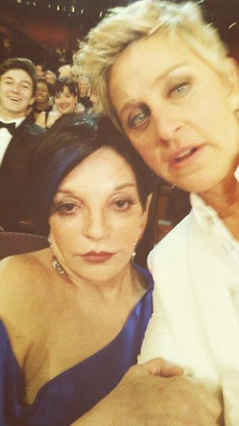 IL SELFIE HORROR DI ELLEN DEGENERES E LIZA MINNELLI