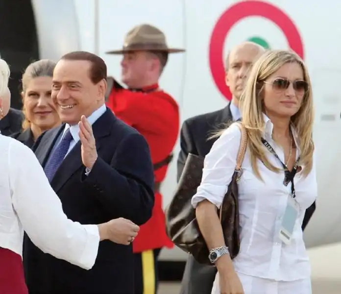 SILVIO BERLUSCONI E FEDERICA GAGLIARDI 