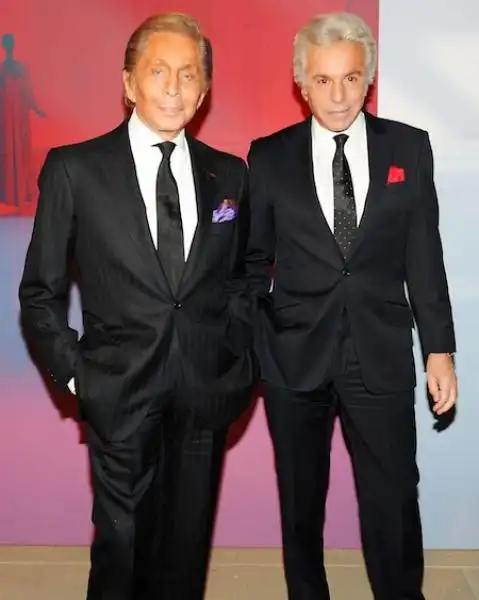 Valentino and Giancarlo Giammetti mano in tasca 