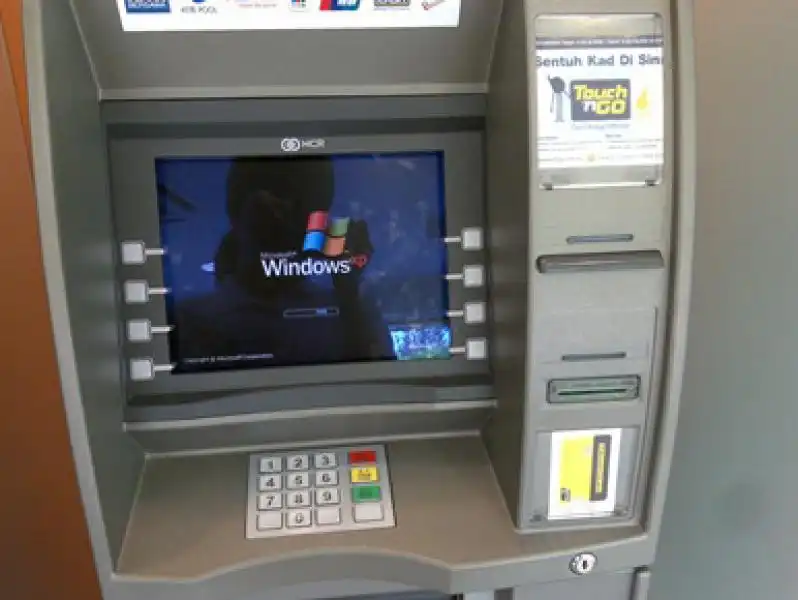 windows xp nel bancomat 