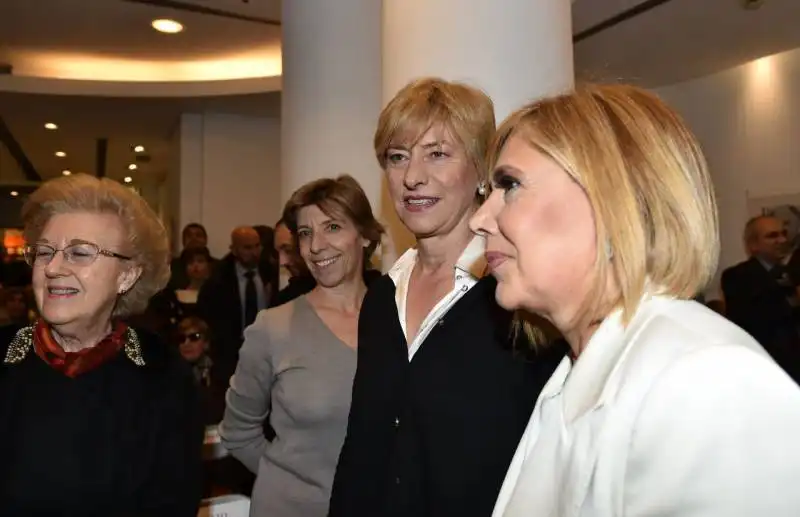 annamaria tarantola  catherine colonna  roberta pinotti  maria latella