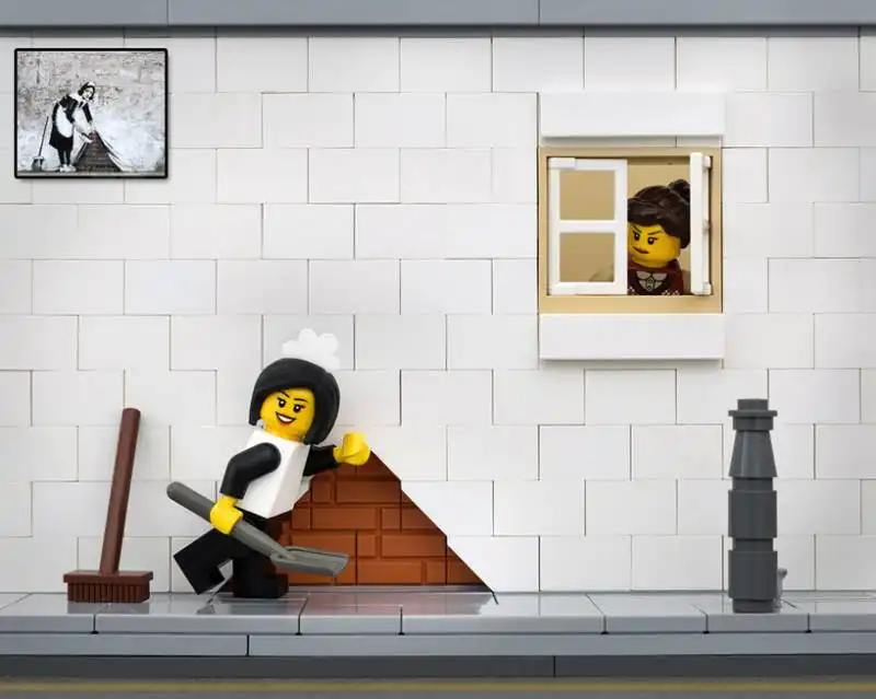 BANKSY LEGO 2.pg