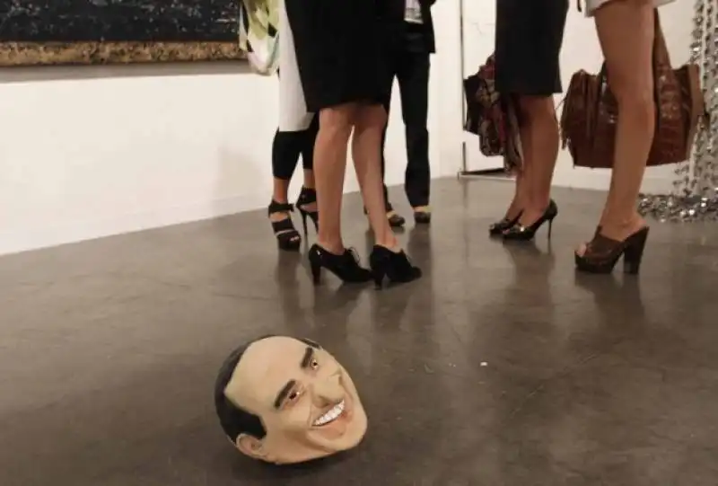 berlusconi ispira opere d'arte  1