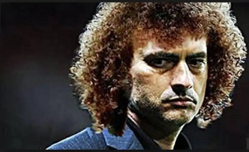 DAVID LUIZ MOURINHO