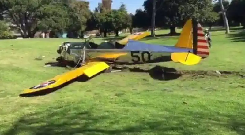 HARRISON FORD - INCIDENTE CON UN PICCOLO AEREO  