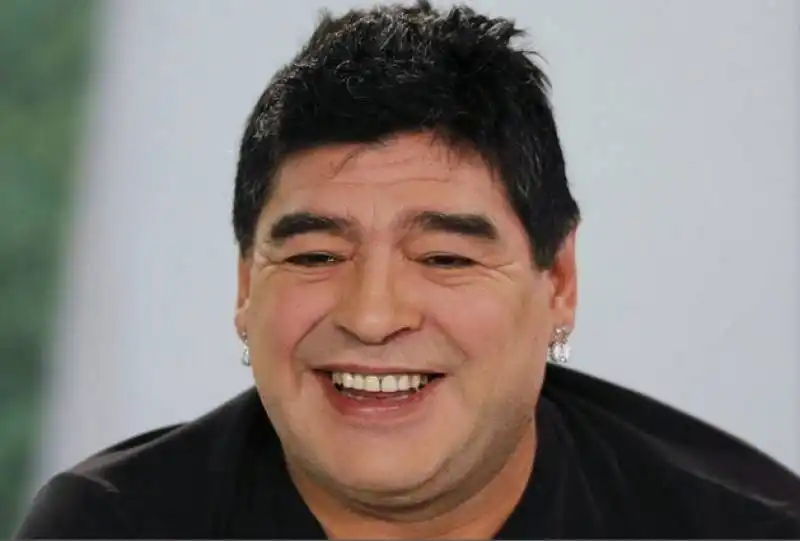 il lifting di maradona  8